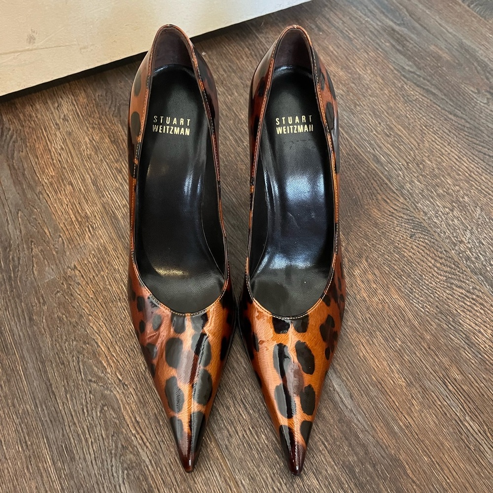 Stuart wietzman leopard patent pumps size 7 1/2